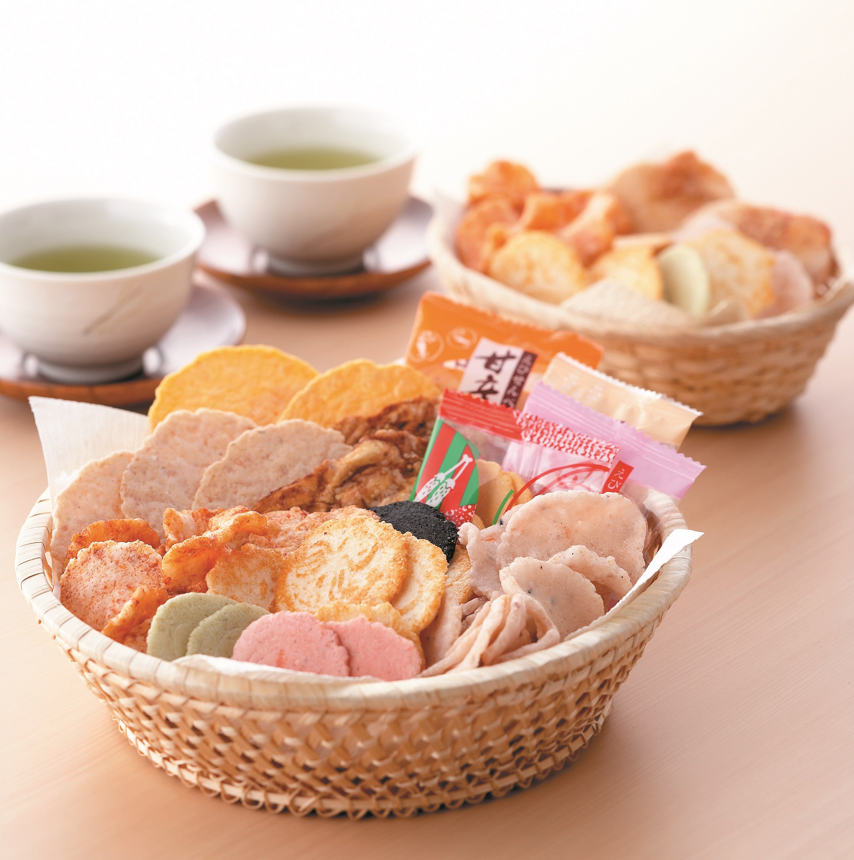 えび せんべい の 里